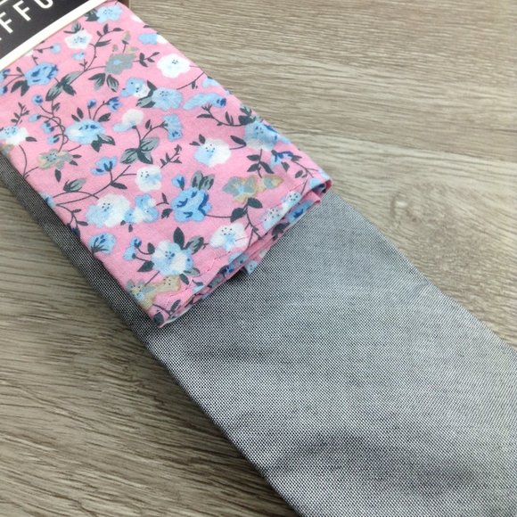 Stafford Charcoal Tie & Floral Pocket Square - Picture 3 of 3